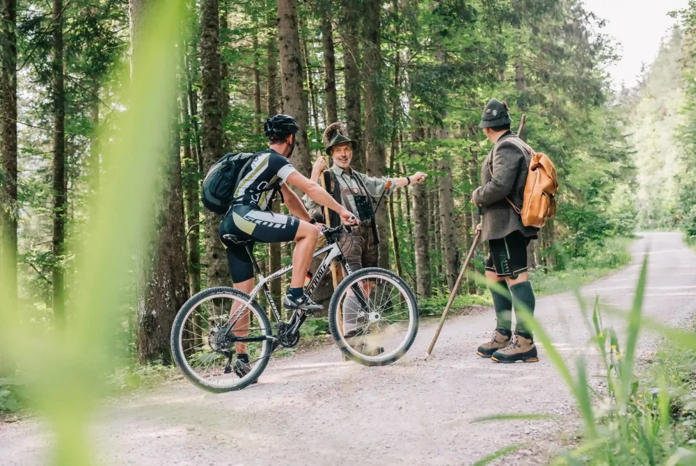Naturwelten Steiermark Jäger im MTB Fahrer