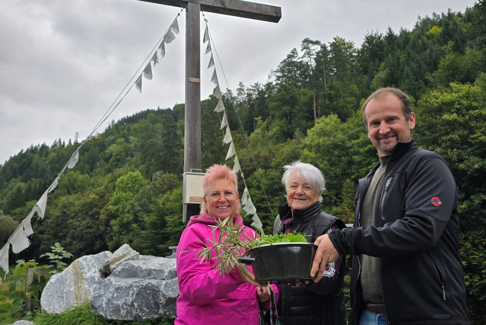 3 Seminar Teilnehmer in der Natur